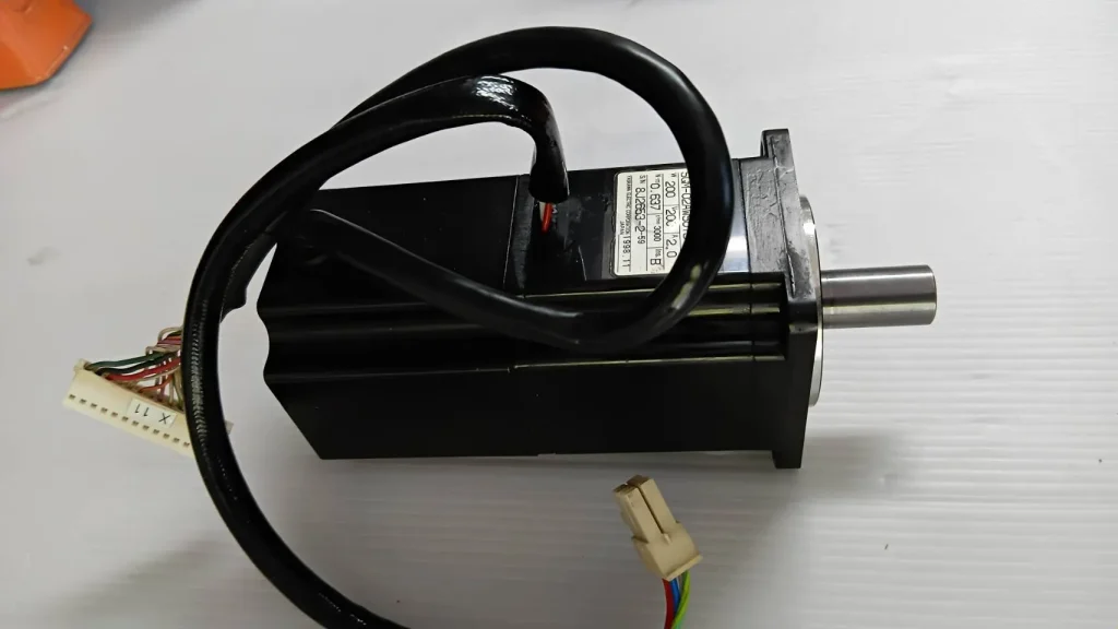 SGM-02AWSU13