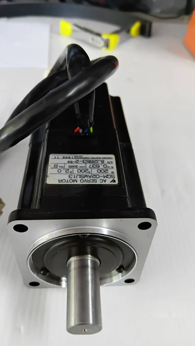 SGM-02AWSU13