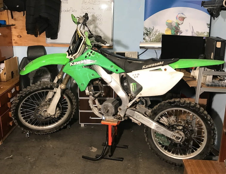 Kawasaki go electric motorbike QS138