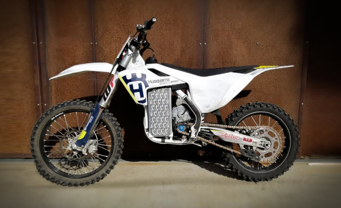 yamaha e-Motorcycle QSmotor QS138