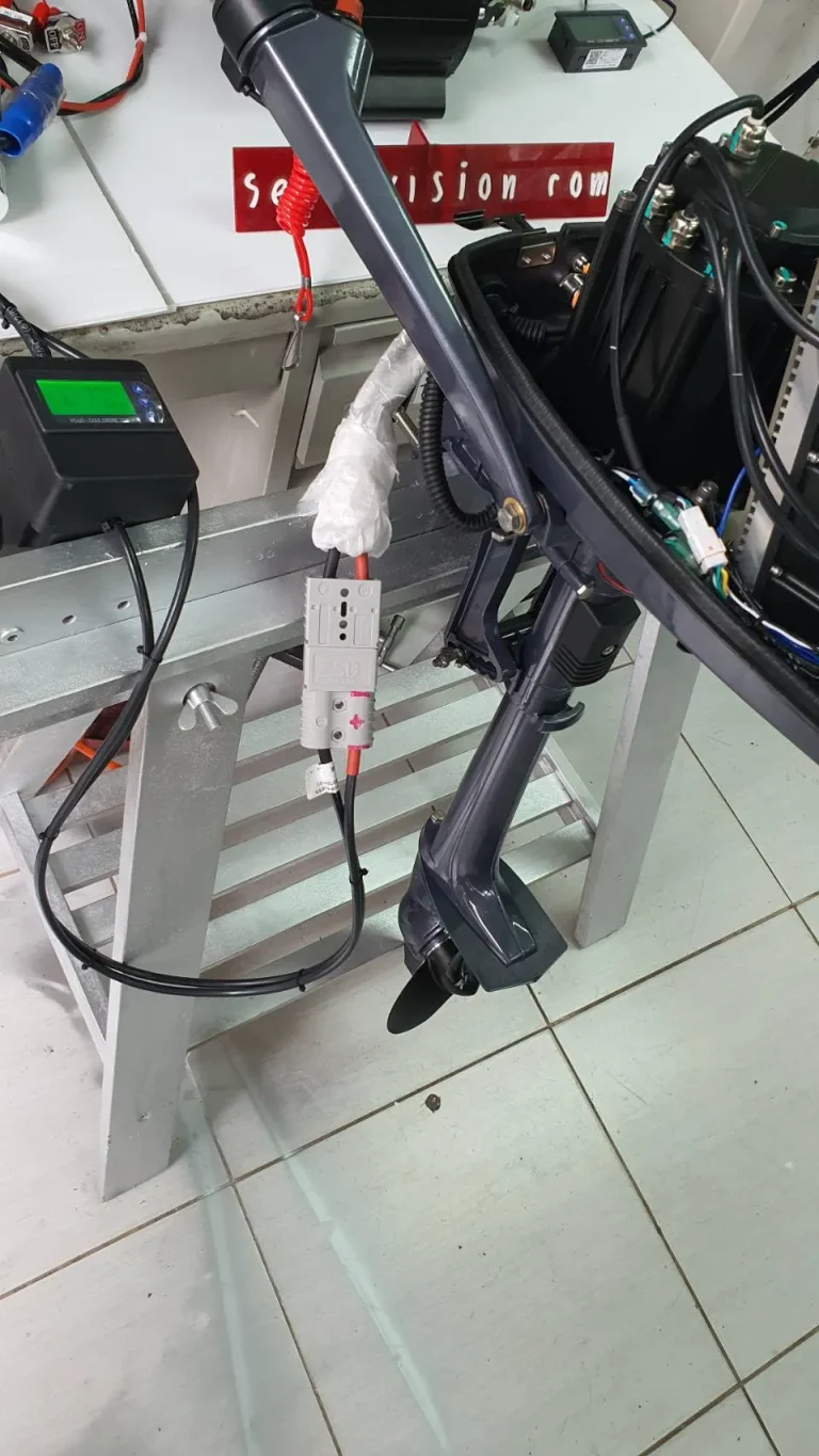 e-outboard 3HP 48V with Energy column meter Batter cable